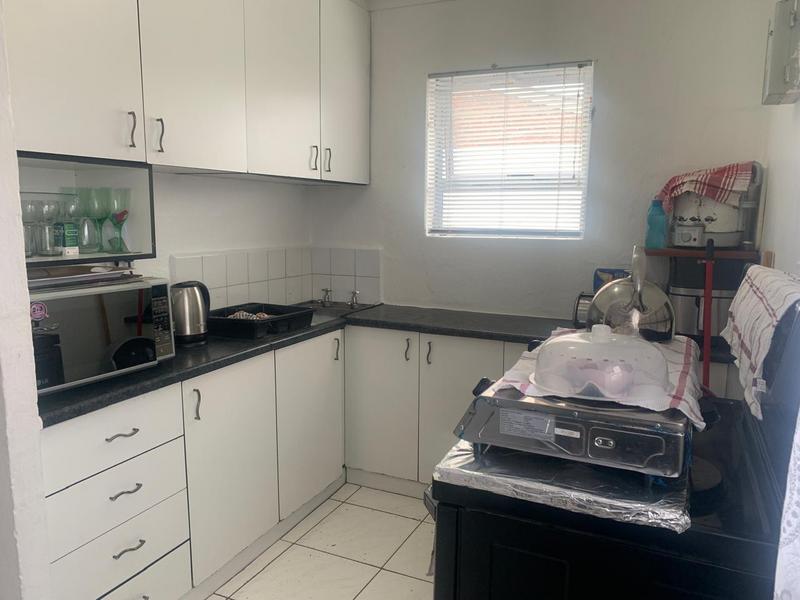 3 Bedroom Property for Sale in Lentegeur Western Cape